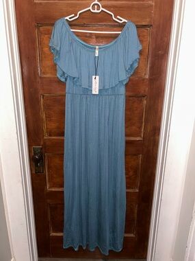 NWT Maternity Off-Shoulder Ruffle Maxi Dress large teal